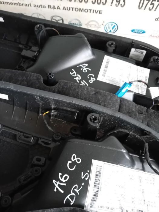 Fata Tapiterie Usa Dreapta Fata Spate Audi A6 4K C8 Cu Lumini Ambientale LED