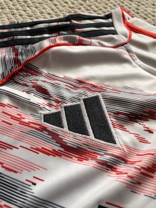 Bayern München 25/26 Away Fan Version