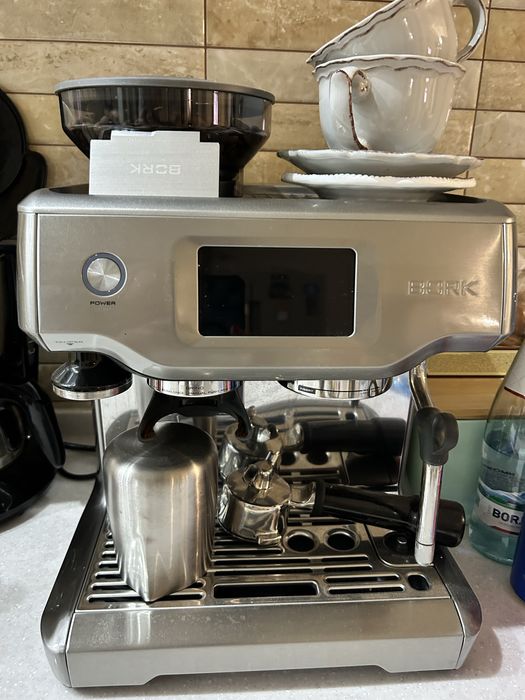 Кофемашина фирмы Bork