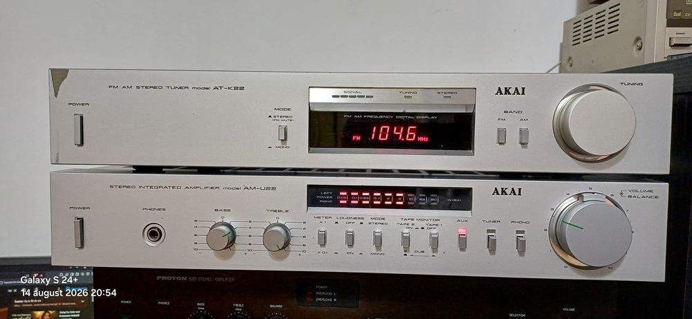 Akai amplificator AM-U22 si tuner AT-K22