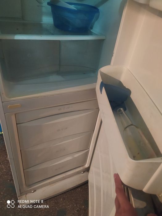 Продам холодильник LG