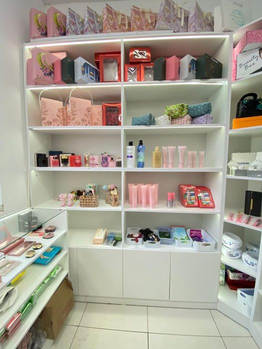 Шкаф для бизнеса