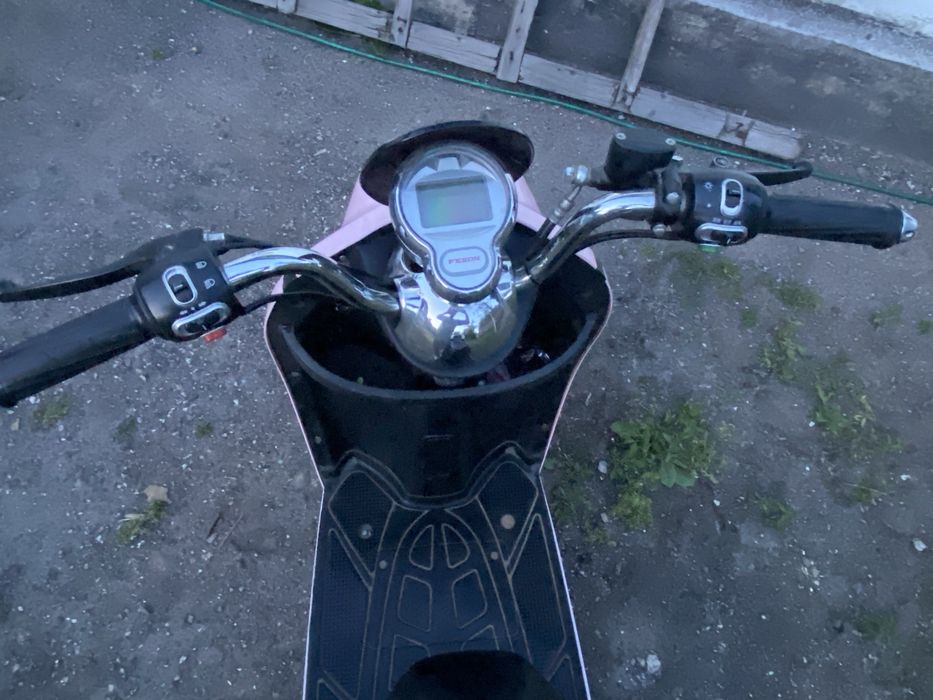 Мопед электрический