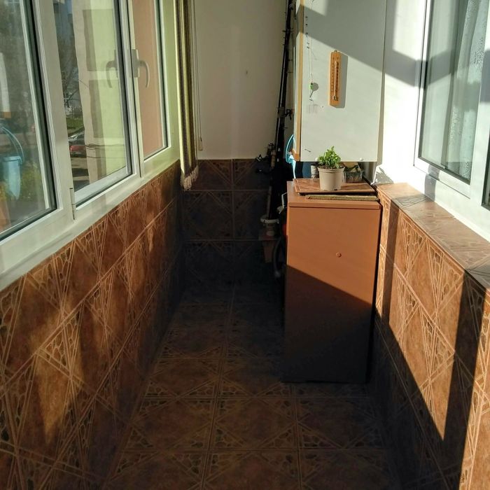 Vand apartament 2 camere zona Centrală Orșova