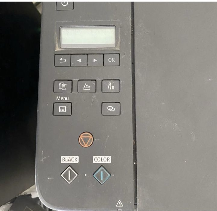 Продап принтер разноцветеюный сканер копия