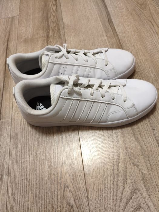 Adidași Adidas VS Pace 2.0 – Complet Albi – Mărimea 46