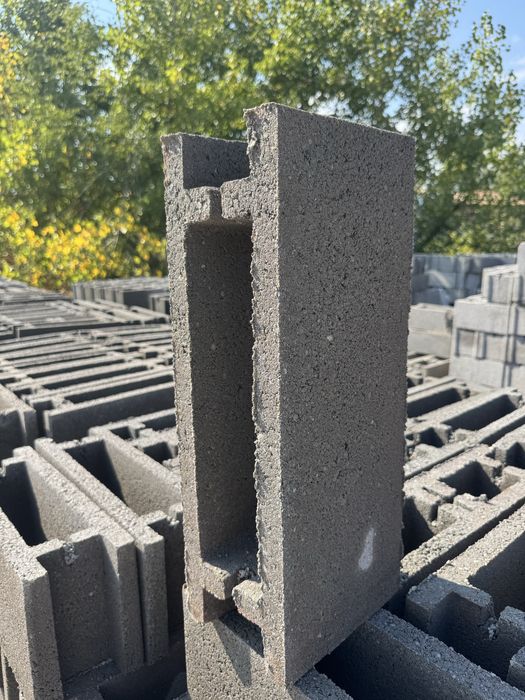 Prefabricate beton , coame gard ,caciuli stalpi, boltari beton