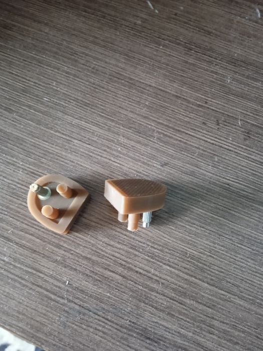 Продам босоножки