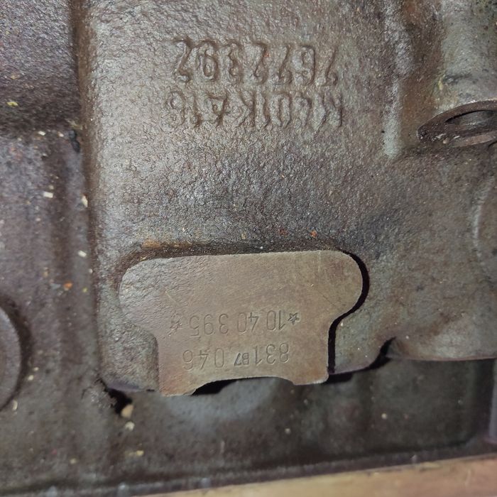 Продавам двигател със скоростна кутия за lancia delta 1.6 HF turbo 140