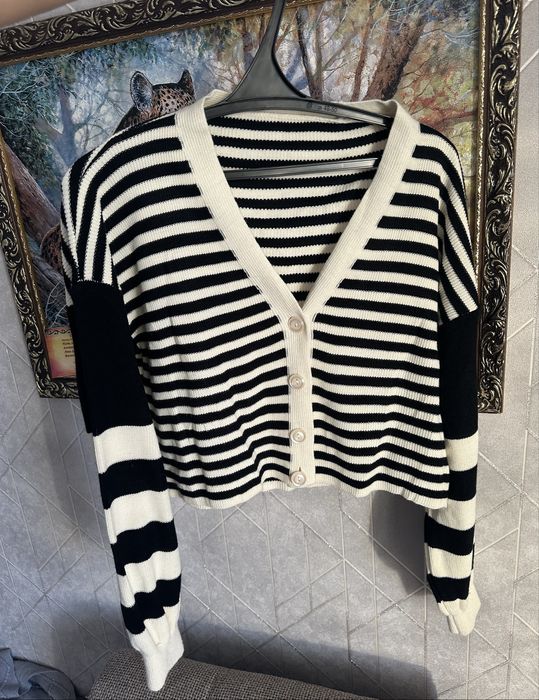 Кофты с кружевами