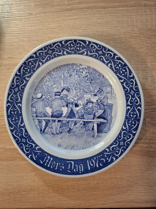 Farfurii decorative de porțelan de colecție Made in Sweden