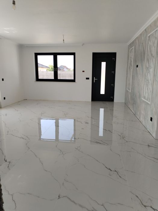 Casă nouă premium intrare Oșorhei