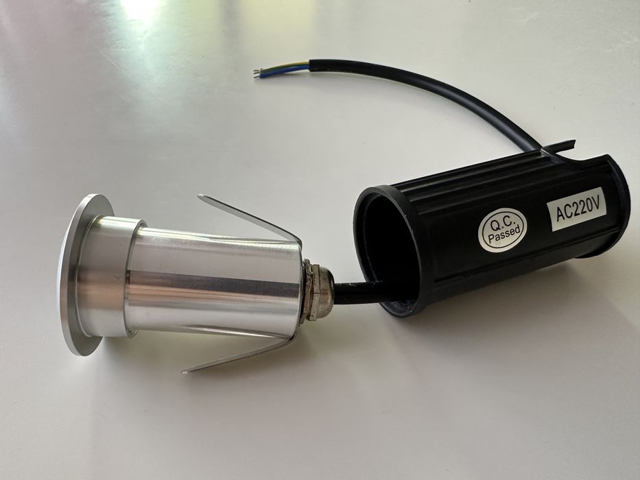 Spot LED incastrabil pentru interior sau exterior - IP67