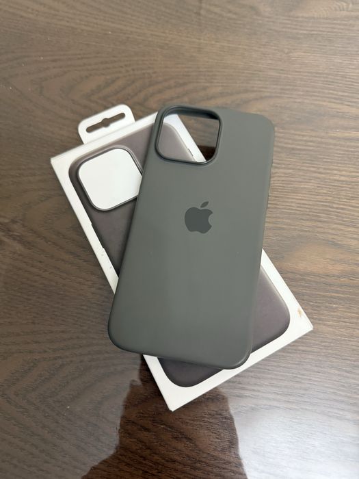 Оригинальные чехлы Apple Iphone 15 Pro Max