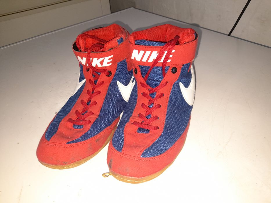 Борцовки для спорта.