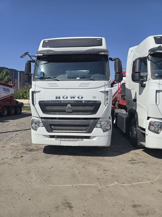 HOWO T7 6×4 Подушка