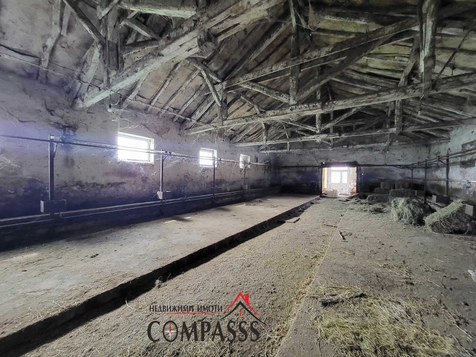 Продава се Промишлена сграда в с. Осен, Област Силистра - 2234 кв.м за 23 €/кв.м - Снимка #9