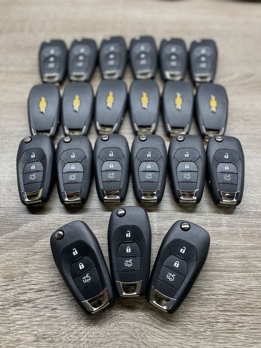 Aвто ключи  для malibu, cobalt... kalit