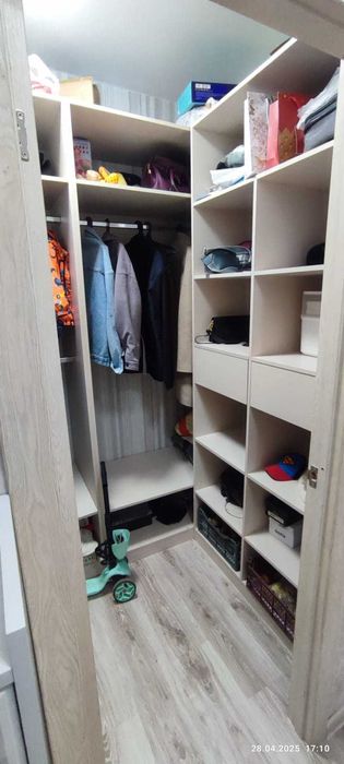 3-комн Береке, д.52  6/9 98 м2