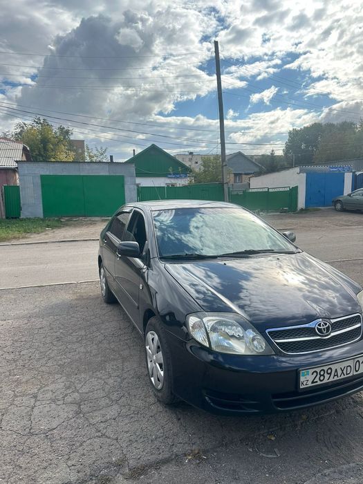 Продам машина  toyota