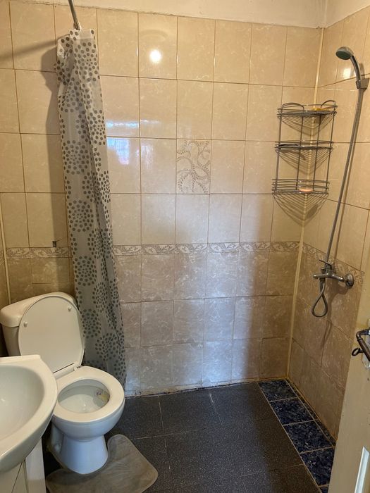 Продавам къща в гр. Мизия