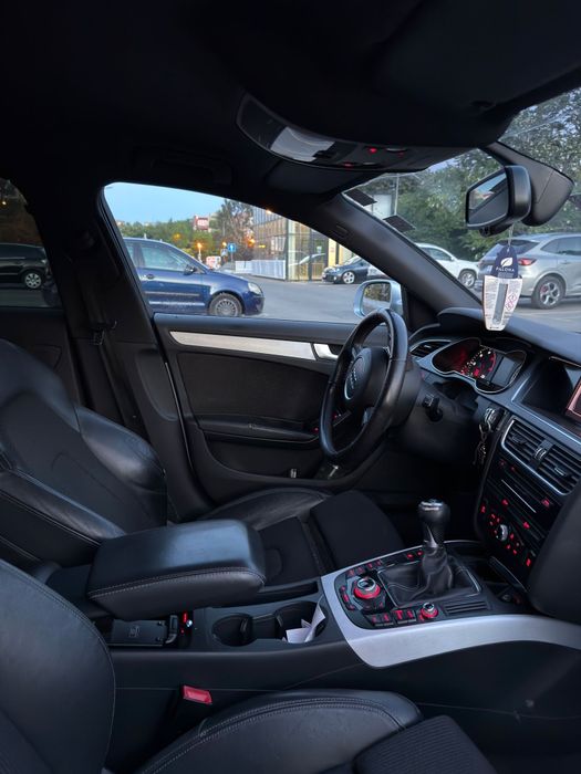 AUDI A4 2013 S Line