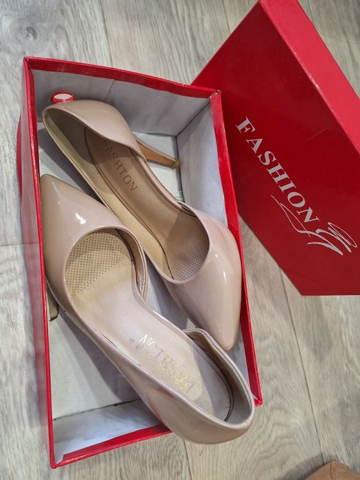 Женская обувь 35-36р