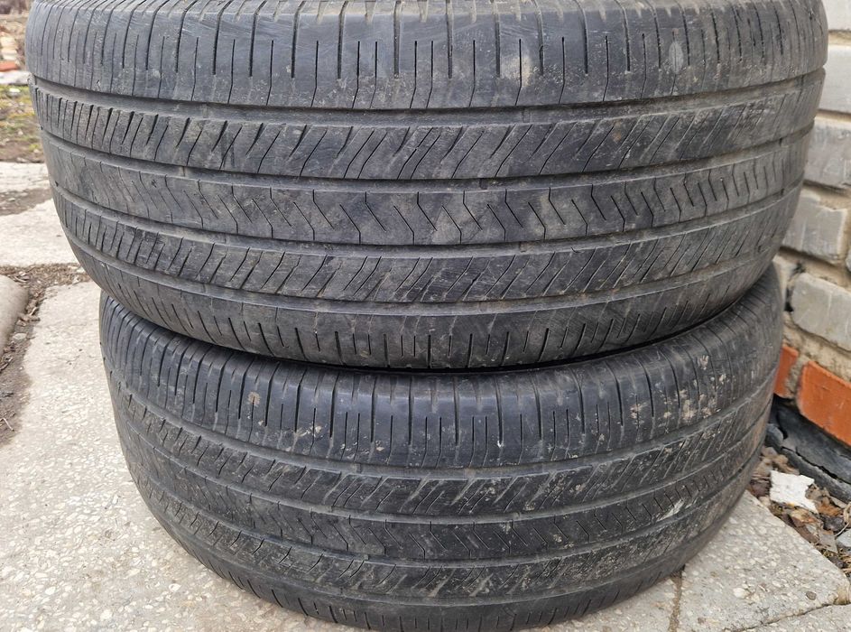 Две шины 225/55/18