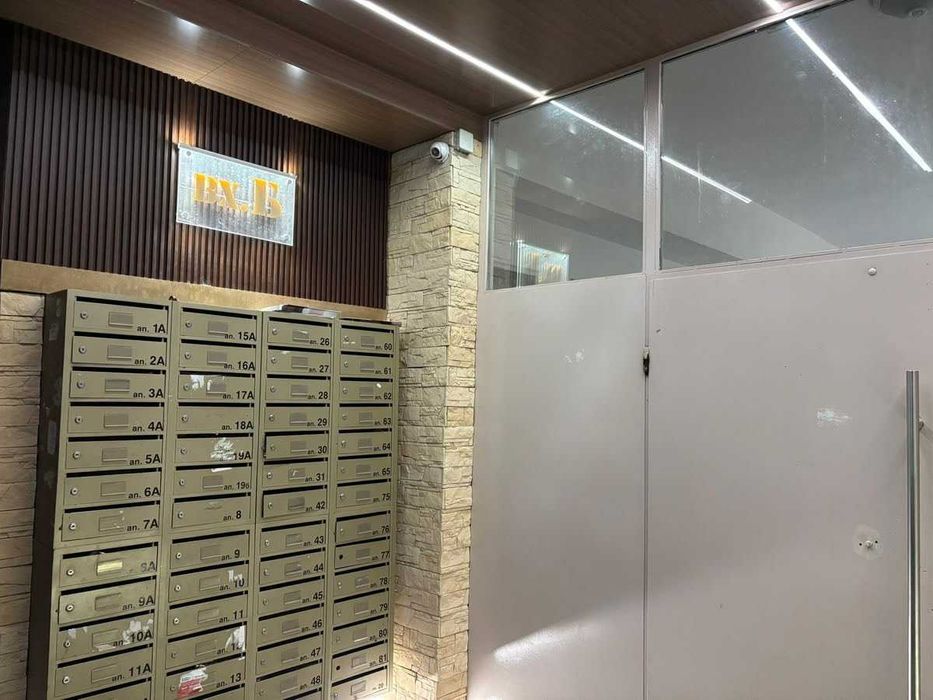 Дава се под наем Двустаен апартамент в Пазарджик, Център - 82 кв.м за 600 € - Снимка #1