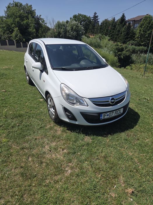 Opel corsa d .an fab 2012 .1 4 benzina.