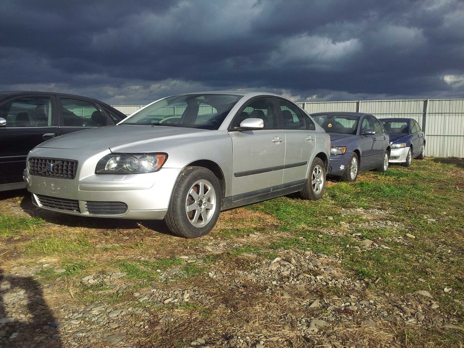 Piese / Caroserie VOLVO S40 Diesel Si Benzina Model DIn 1996-2012