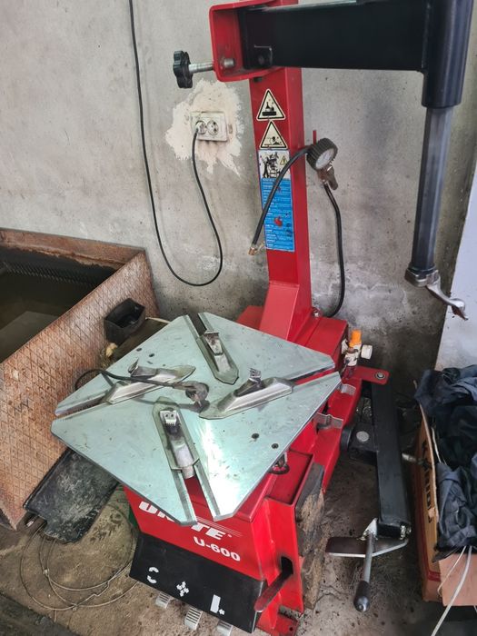 Aparatlar sotiladi hammasi yangiday tutibdi oladiganlar aloqaga narxi.