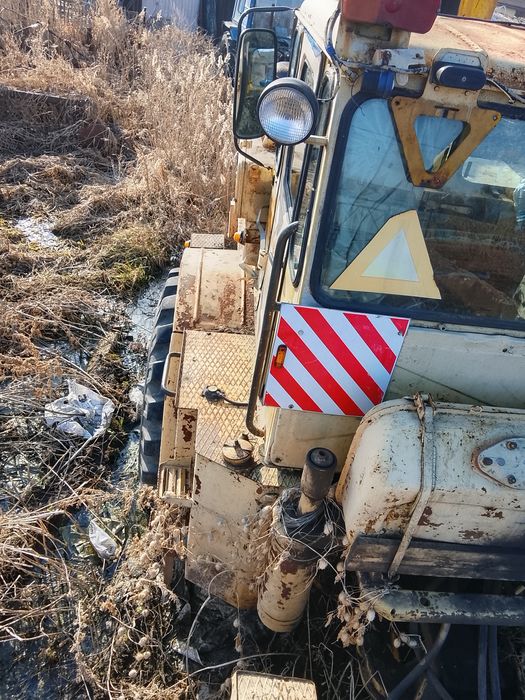 Продам трактор к700 на ходу!