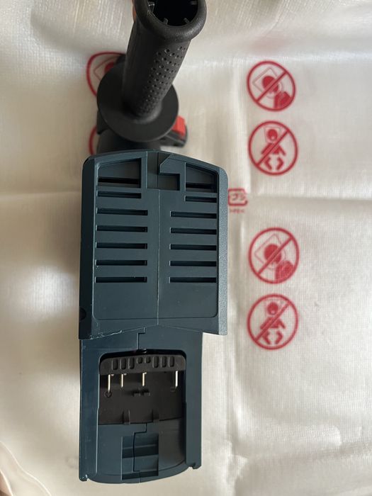 Bormasina Bosch  GBH 18v-26 noua