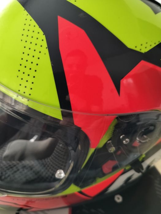 Каска MT Thunder 3