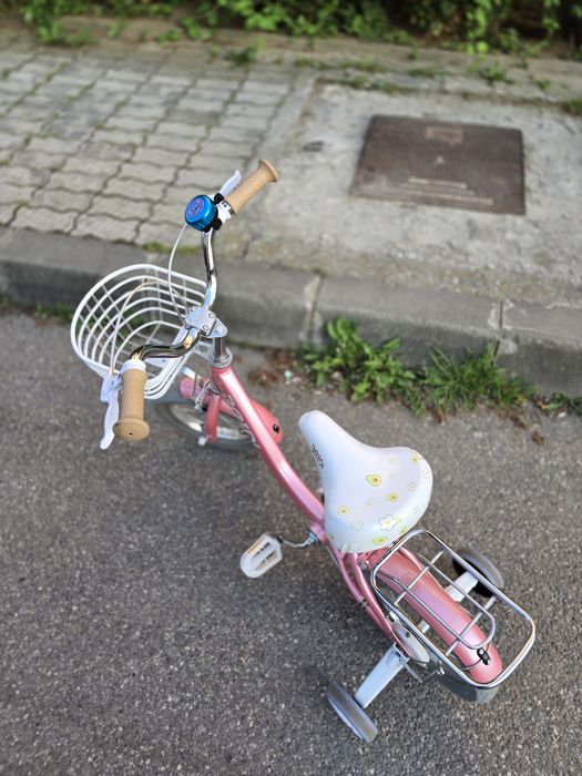 Bicicleta copii aproape noua