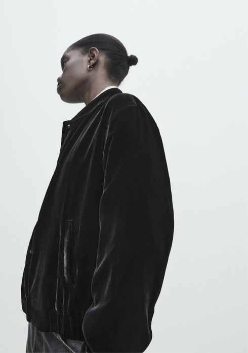 Jacheta bomber Massimo Dutti, din catifea