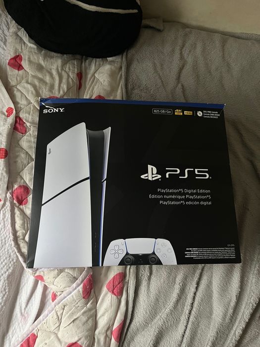 Продам PS5 slim CFI2115