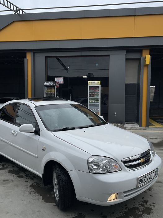 Lasetti 1,8 2010 автомат