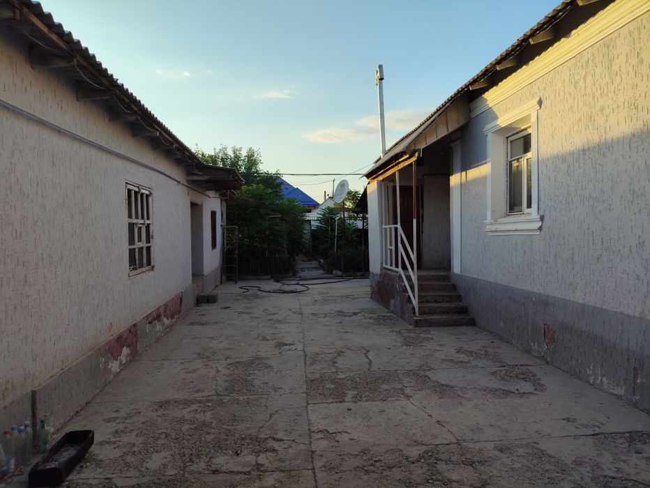 хлобзаводта жер ұй  сатылады