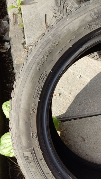 Автомобилни гуми