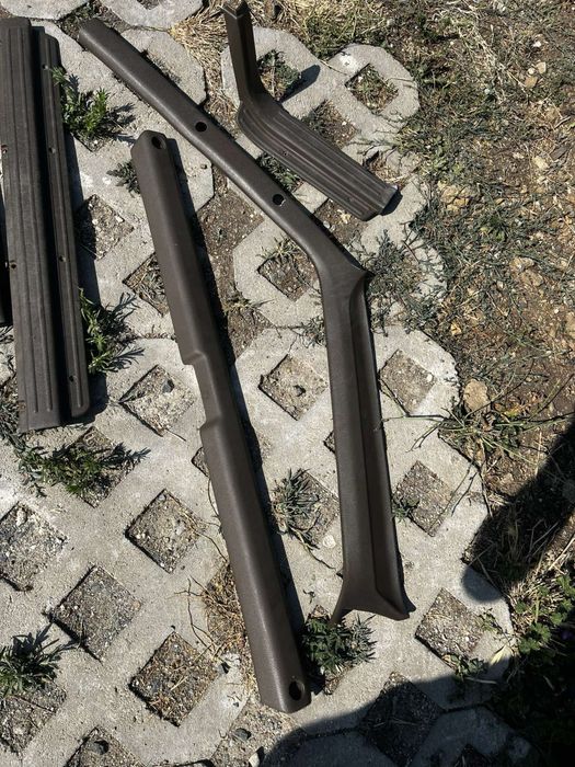 Продавам салон за Mitsubishi Pajero 2