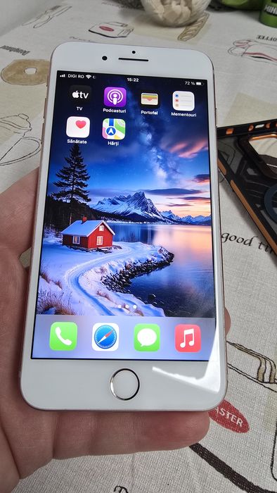 Vând iphone 8 plus 64GB impecabil