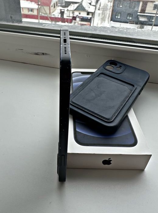  Айфон 12/без ремонта