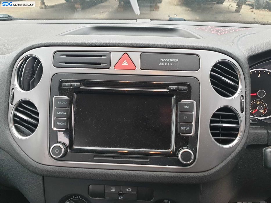 Gura Grila Guri Grile Aer Aerisire Ventilatie Bord Centrala Volkswagen Tiguan 2007 - 2015 [K0472]
