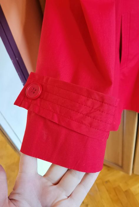 Дамско стилно червено манто