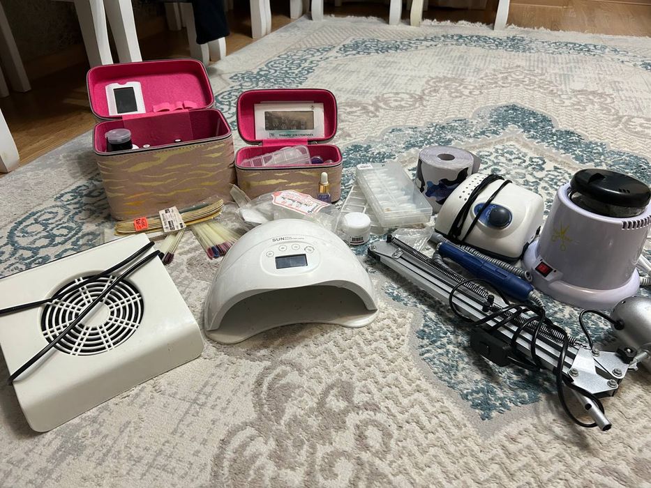 Продам маникюрный набор