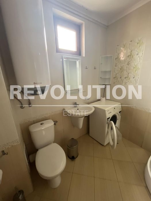 Дава се под наем Двустаен апартамент в к.к. Св.Св. Константин и Елена - 60 кв.м за 498.27 € - Снимка #5