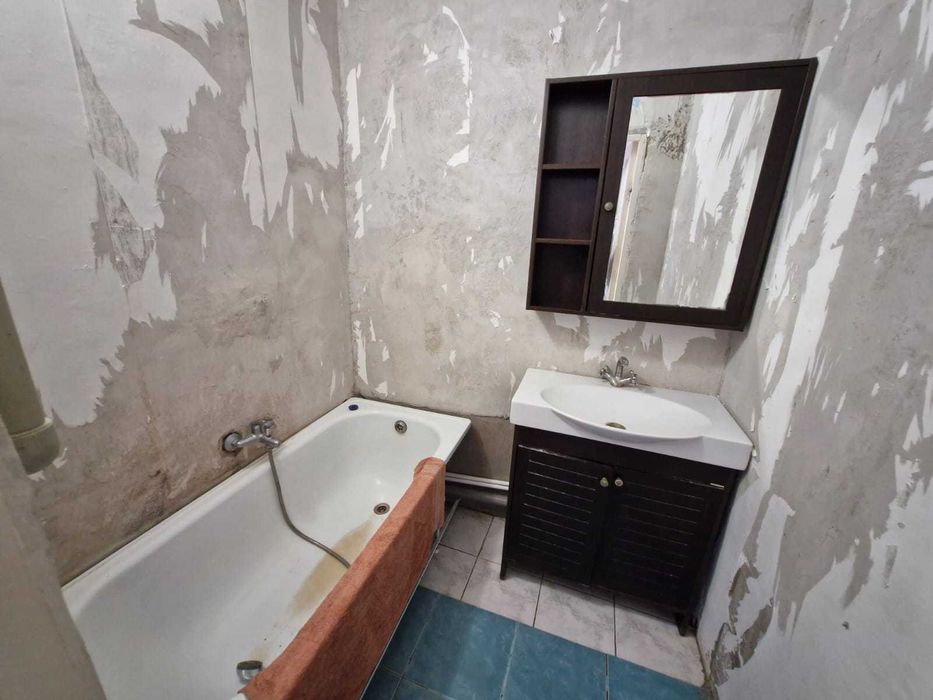 3-комнатная квартира 6мкрн