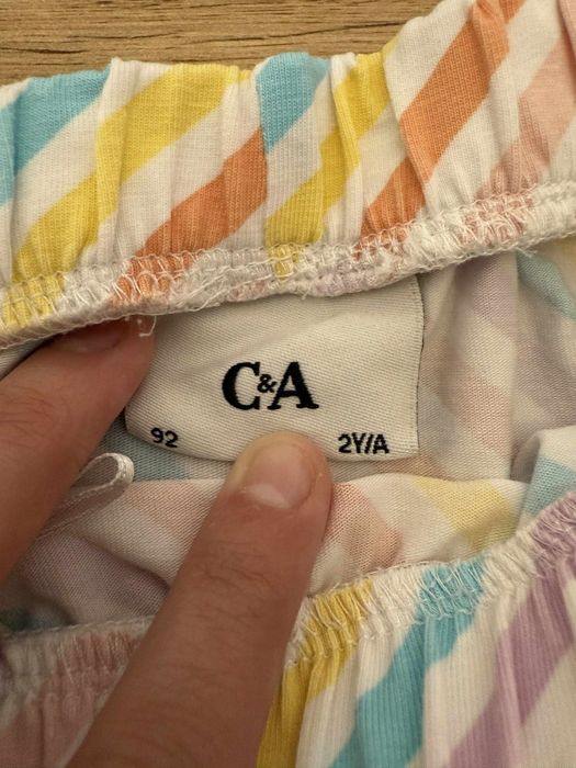 Lot vara fetiță mărime 92 Fustițe și maieuri, pantaloni scurti c&a